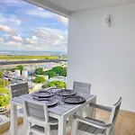 Cb1242 Crespo Suite Frente Aeropuerto Vista-Lago