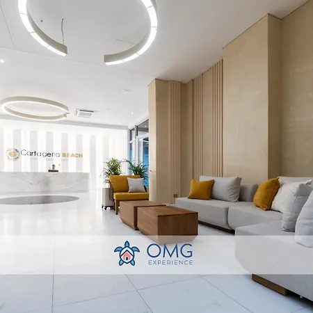 Cb1242 | Estudio Moderno Con Diseno Natural Y Piscina *