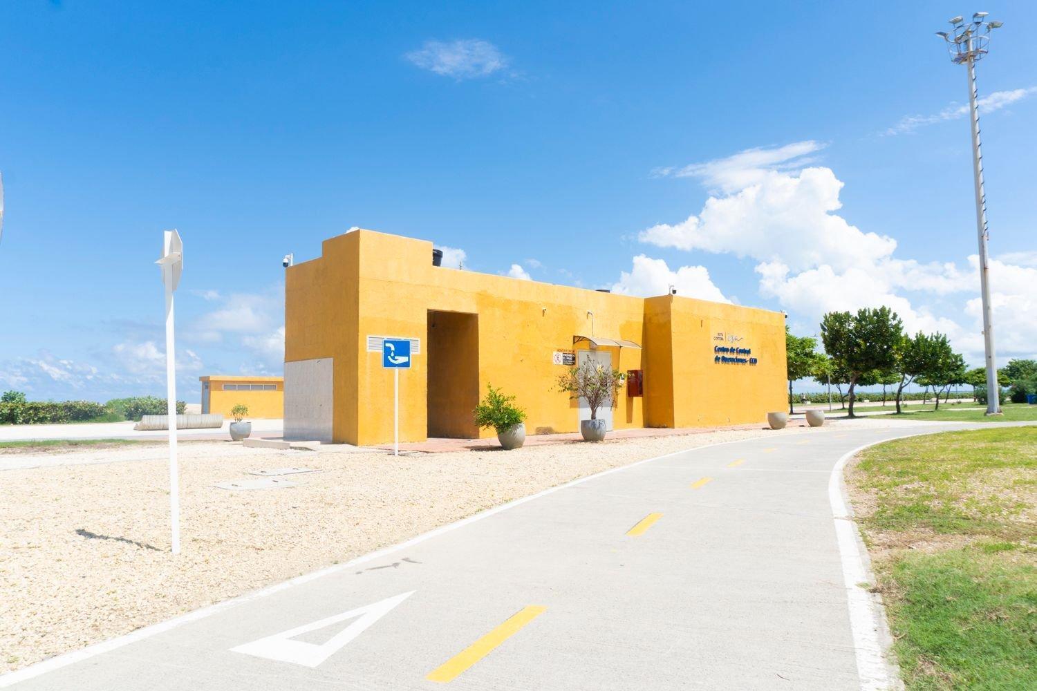 Apartamento Cb1242 Crespo Frente Aeropuerto Vista-lago Cartagena